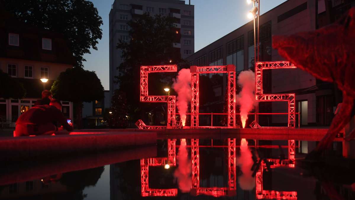 Night of Light: Veranstaltungsbranche funkt rot leuchtendes SOS