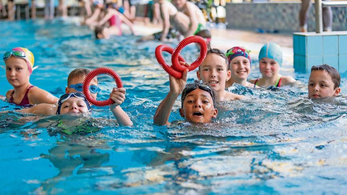 Ilmenau: Wettkampf der besten Schwimmer