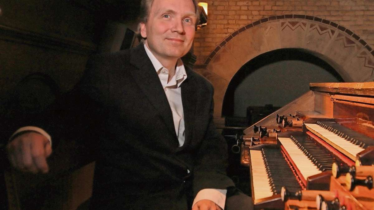 Suhl/ Zella-Mehlis: Pariser Organist kommt für CD-Aufnahmen in die Kreuzkirche