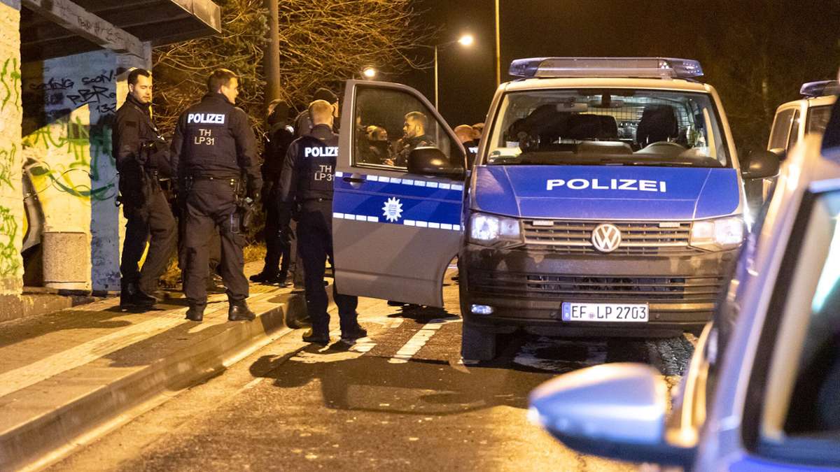 Meiningen: Nach Schlägerei Beamte angegriffen und in Zelle gelandet