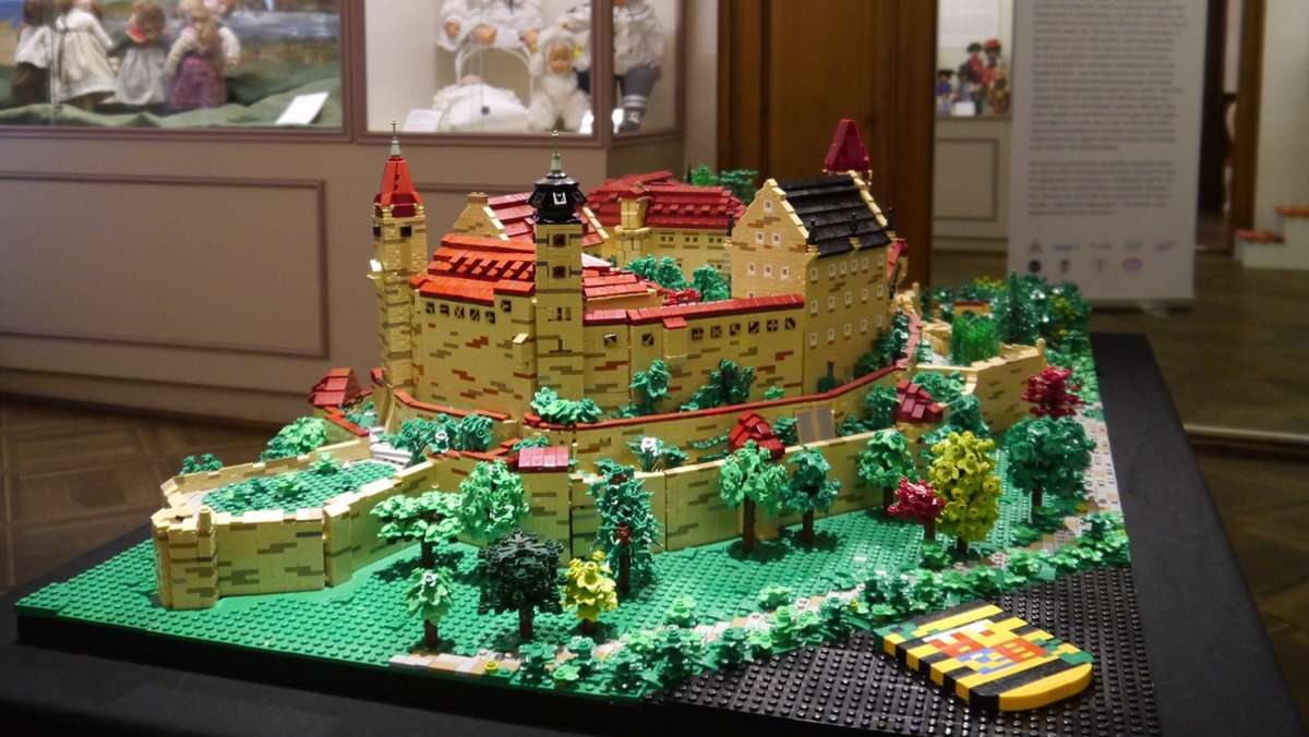 Ab Freitag im Puppenmuseum: Die Veste Coburg aus 35 .000 Legosteinen