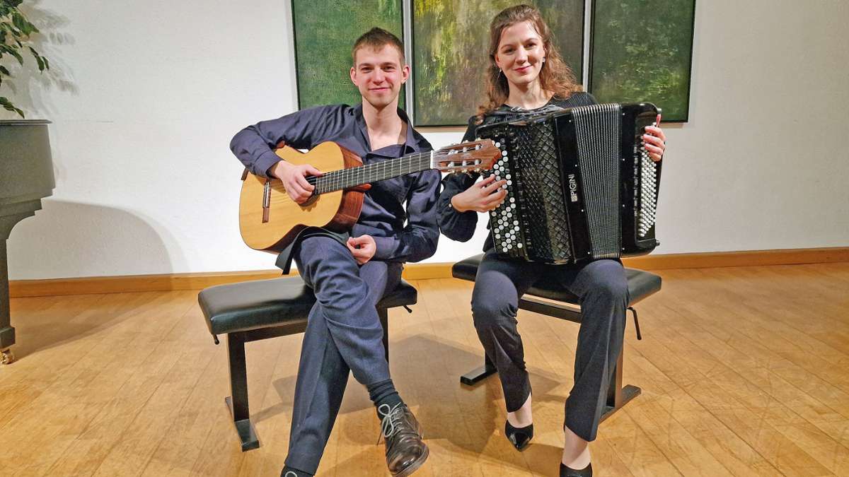 Neujahrskonzert Ilmenau: Wie Gitarre und Akkordeon miteinander harmonieren