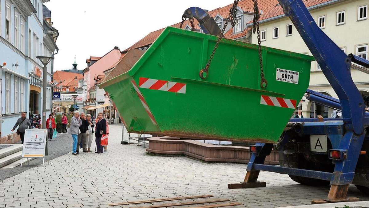 Suhl/ Zella-Mehlis: Stadt blockiert Zufahrten mit vollen Containern