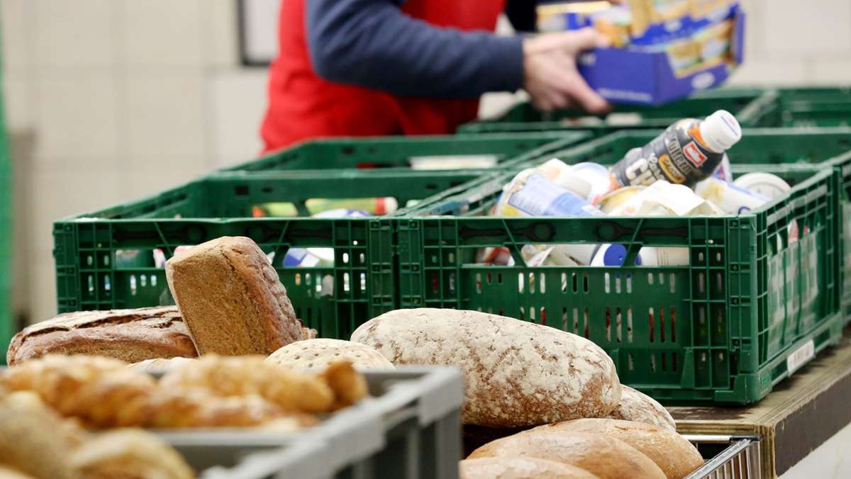Supermärkte sparen: Lebensmittel für  die Tafeln werden knapp