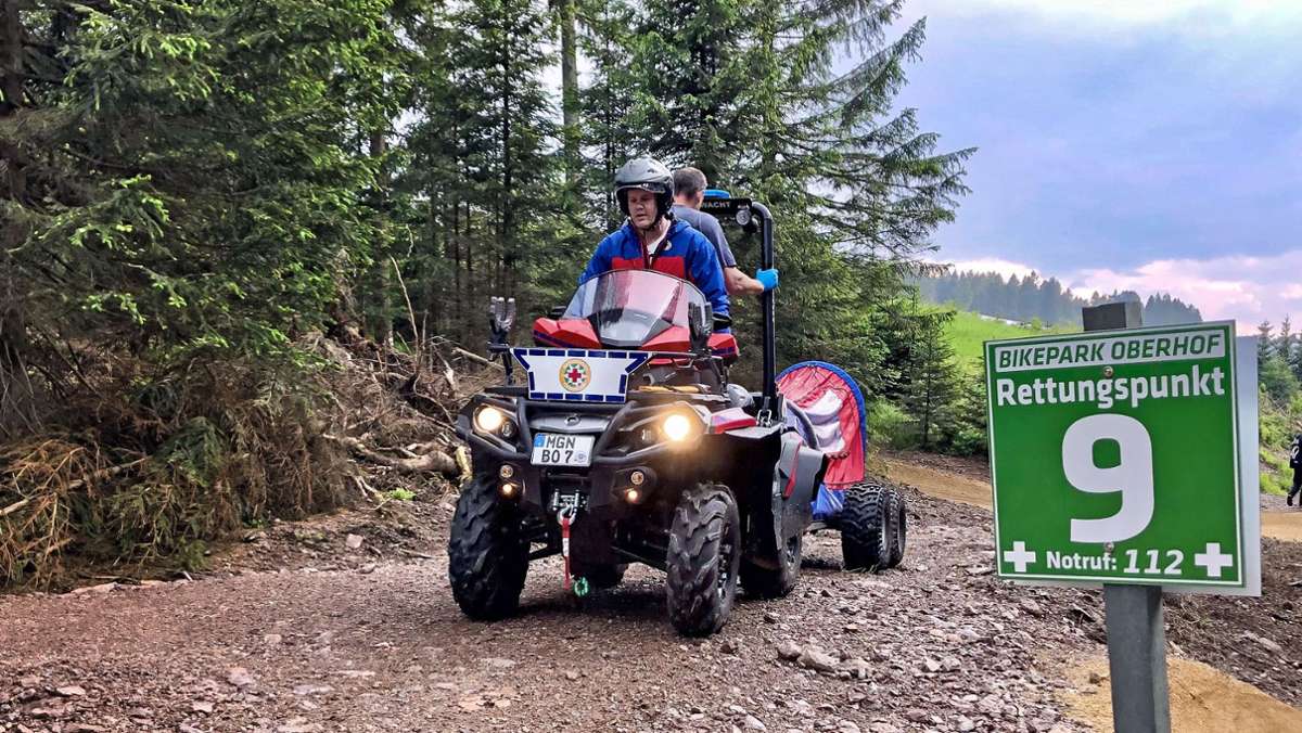 Bergwacht Oberhof: Neue Fahrzeuge für die Bergretter