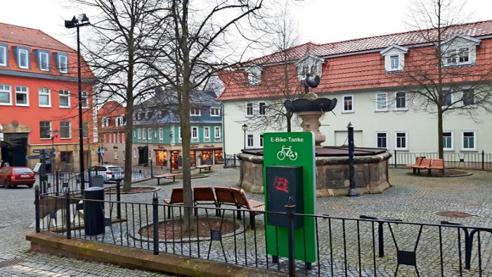 Vier E-Bike-Ladesäulen im Stadtgebiet Ilmenau aufgestellt