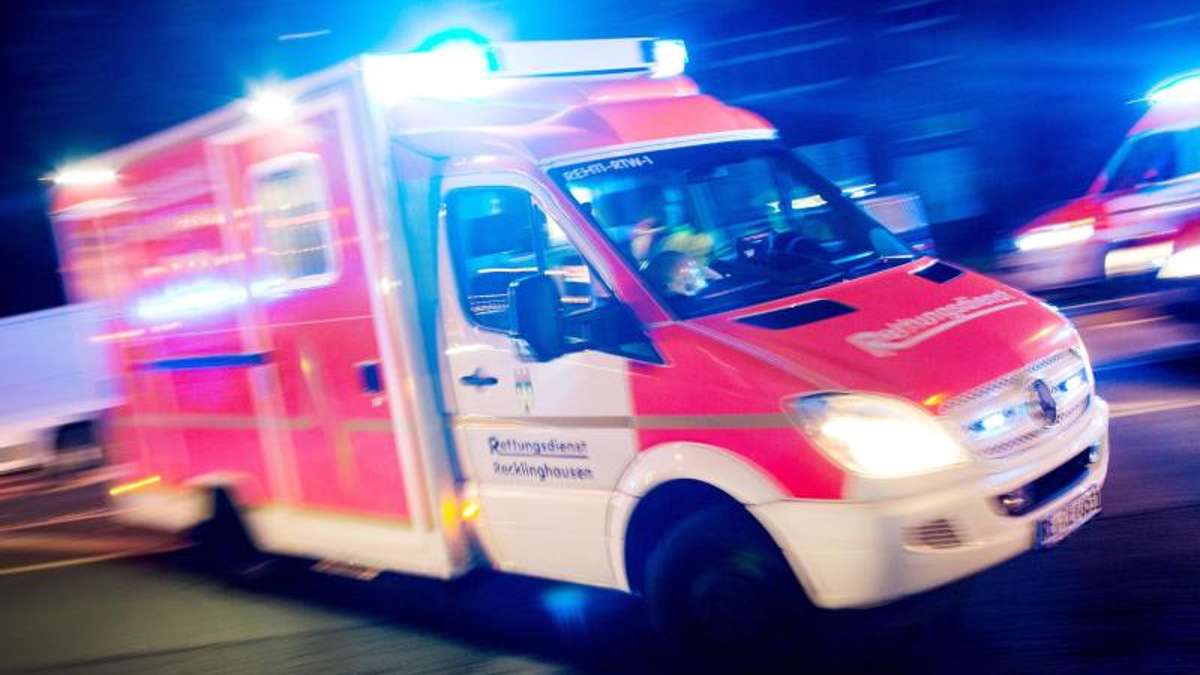 Meiningen: Verletzter und betrunkener Motorradfahrer flüchtet vor Rettungswagen