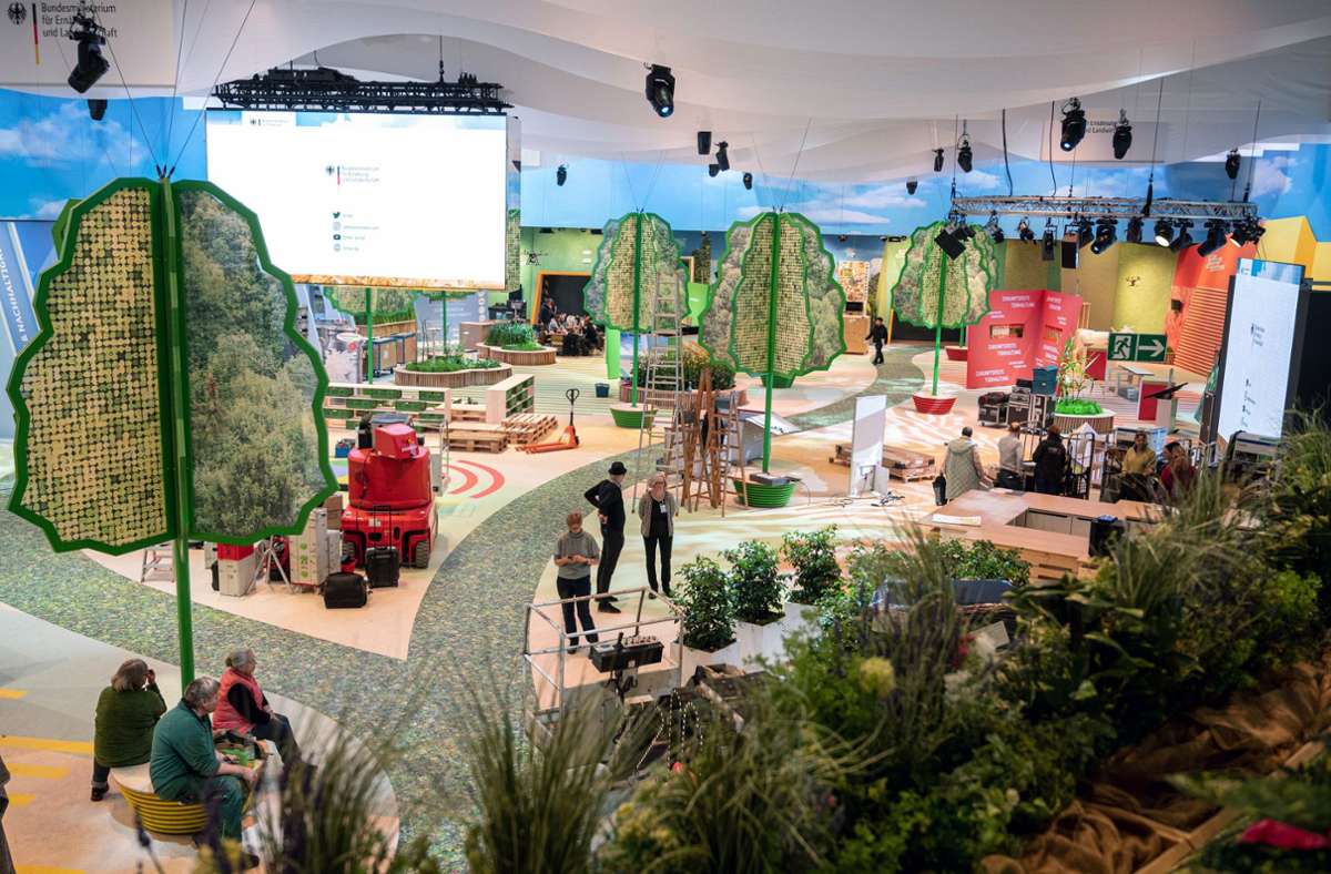 Noch läuft der Aufbau in der Berliner Messehallen für die Internationale Grüne Woche. Foto: dpa/Fabian Sommer