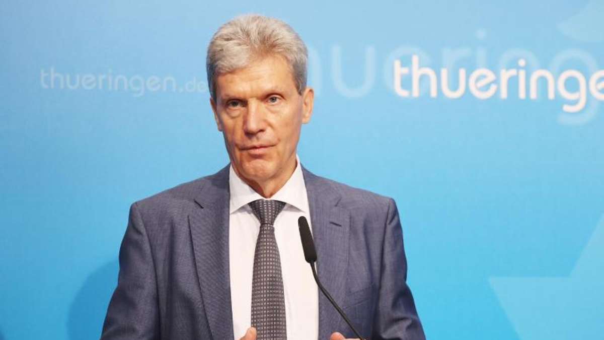 Thüringen: Bildungsminister Holter ist für Impfteams an Schulen und Kitas