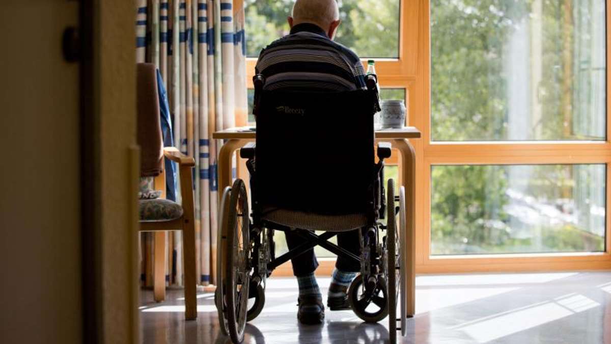 Thüringen: Pflegeheimbewohner müssen über 1300 Euro pro Monat zuzahlen