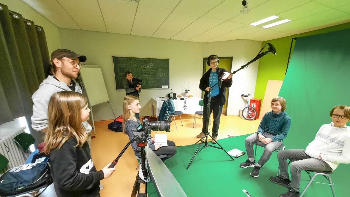 Talentcampus: Kinder werden  zu Filmern und Musikern