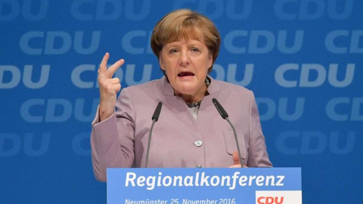 Thüringen: Trotz Kritik: Am Ende gibt es Beifall im Stehen