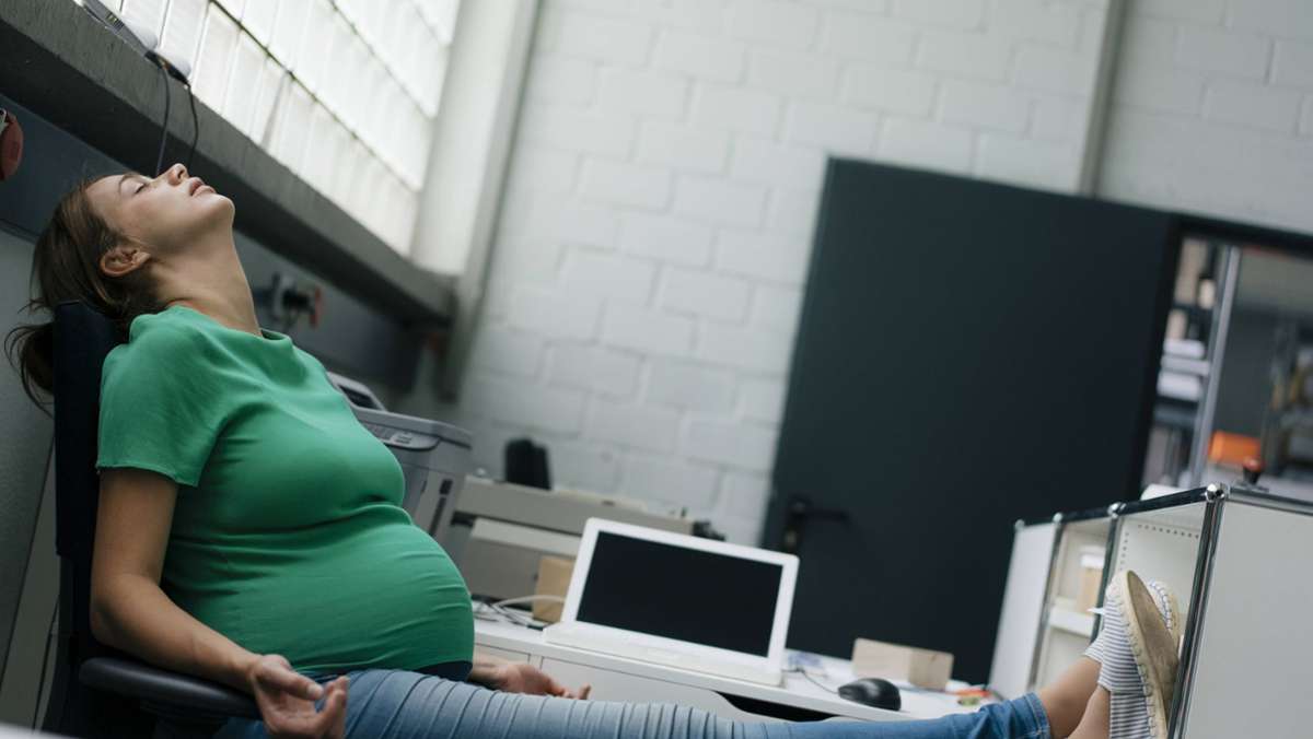 Schwangerschaft: Warum schwangere Frauen so oft gähnen
