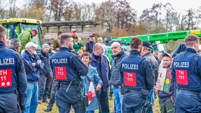 Bauernprotest blockiert Habeck-Besuch