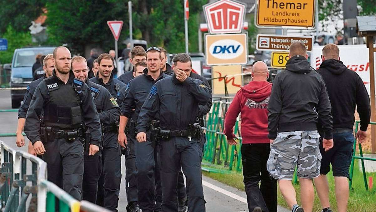 Thüringen: Klage gegen das Geschäft mit dem Hass