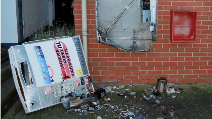 Zwei Automaten geknackt: Hoher Schaden