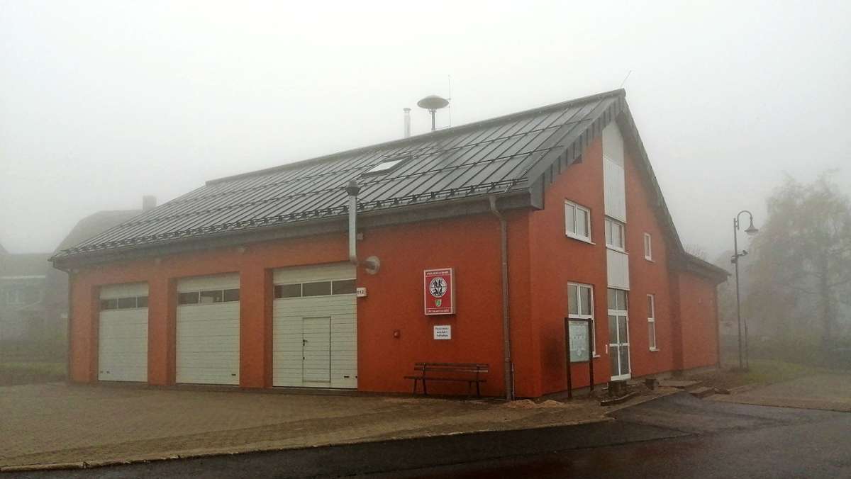 Feuerwehrgerätehaus Frauenwald: Feuerwehrgerätehaus bekommt Verjüngungskur
