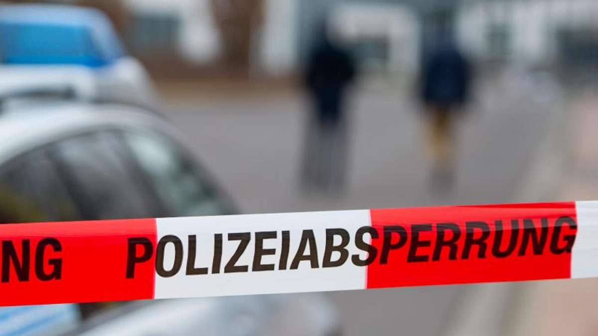 Thüringen: 33-Jähriger tot in Wohnung gefunden: Paar in Haft