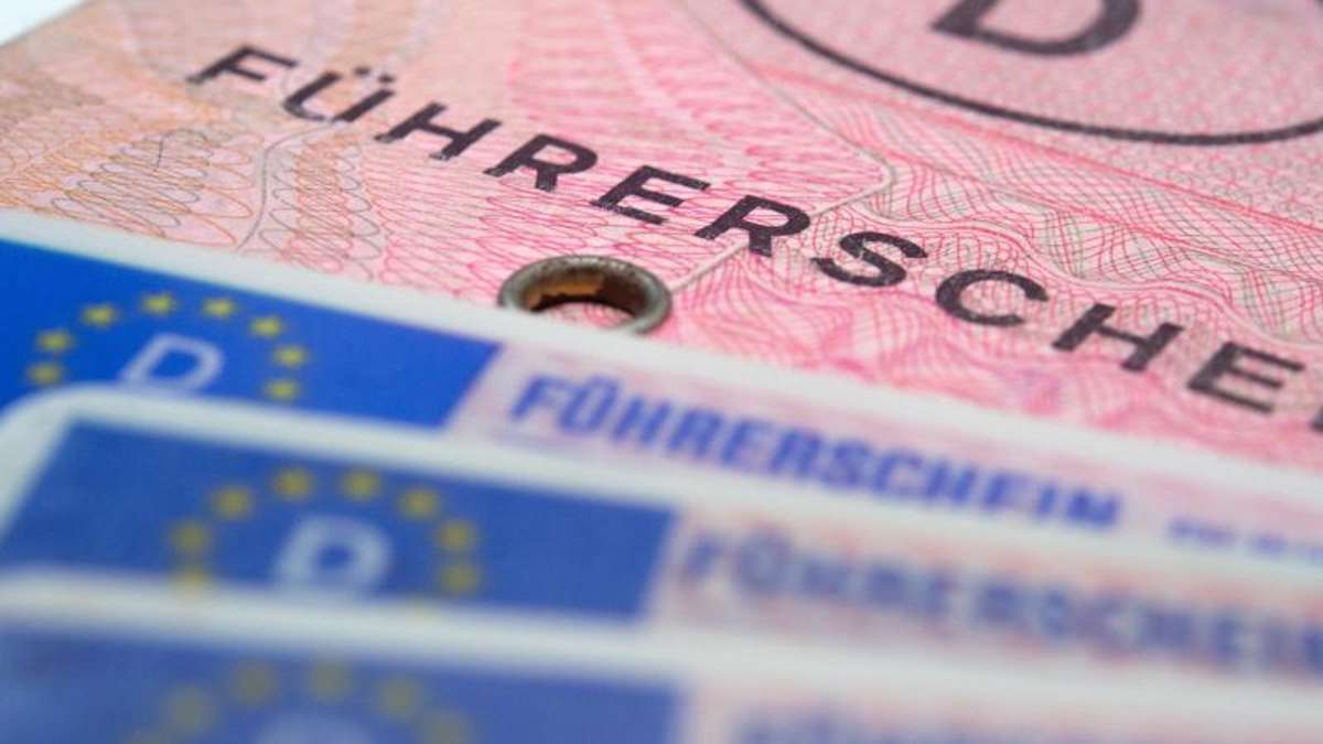 Thüringen: Wegen Fahrens ohne Führerschein vor Gericht, aber selbst zur Verhandlung gefahren