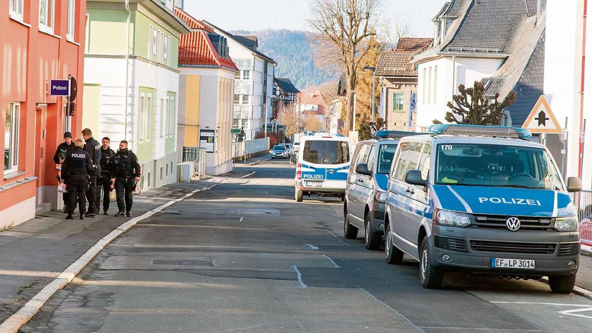 Sonneberg: Polizei meldet zahlreiche Verstöße gegen Infektionsschutzvorgaben