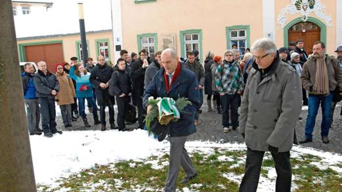 Ilmenau: Kränze für Opfer der NS-Zeit