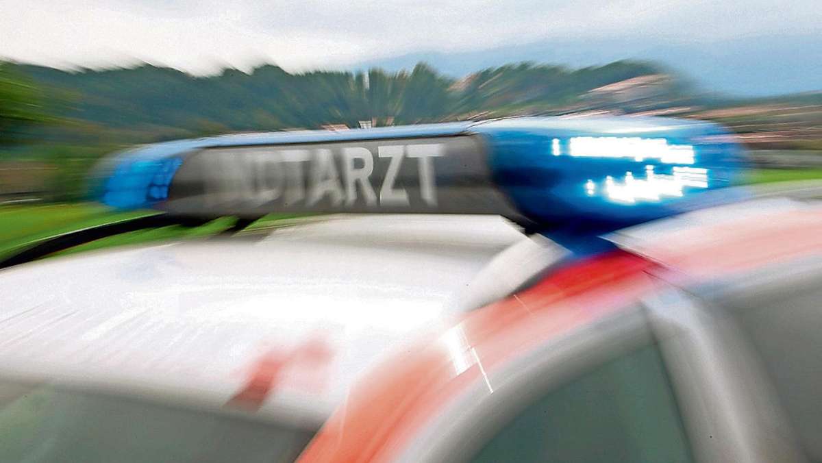 Thüringen: Überholt und in Gegenverkehr gekracht: 47 000 Euro Schaden und zwei schwer Verletzte