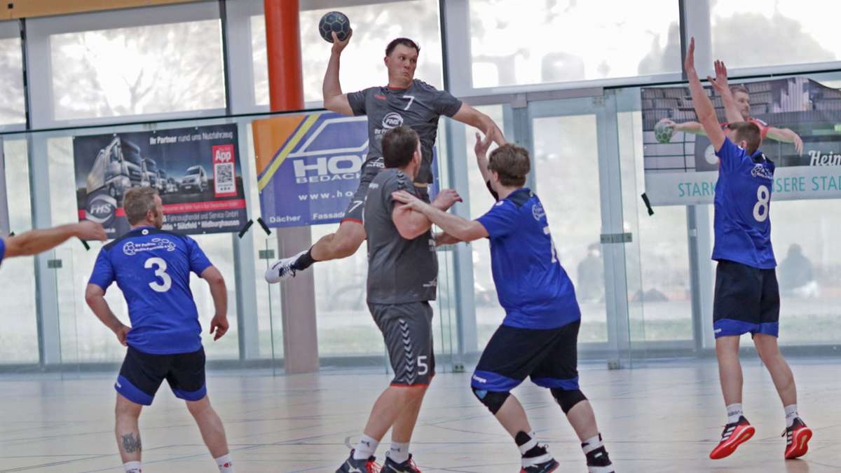 Handball: Meiningen schafft schnell klare Fronten