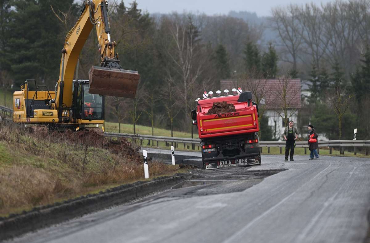 Bauarbeiten an der B89 zwischen Hildburghausen und Heßberg sorgen für die Umleitung. Foto: /Bastian Frank