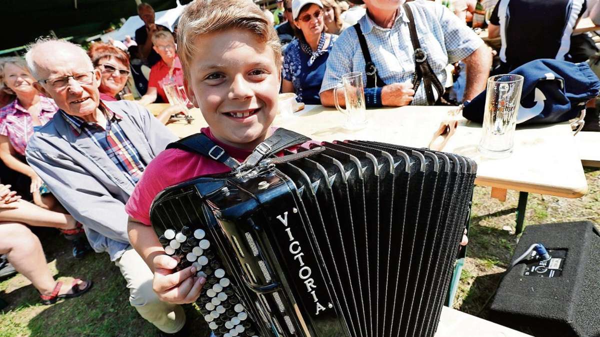 Benshausen: Hüttenmusikanten spielen am Sonntag auf