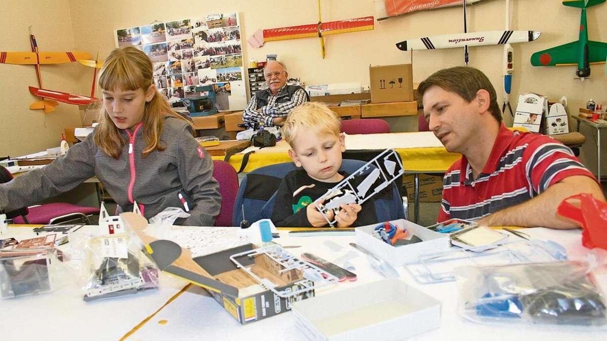 Ilmenau: Junge Modellbauer bastelten sich Miniaturwelten zusammen