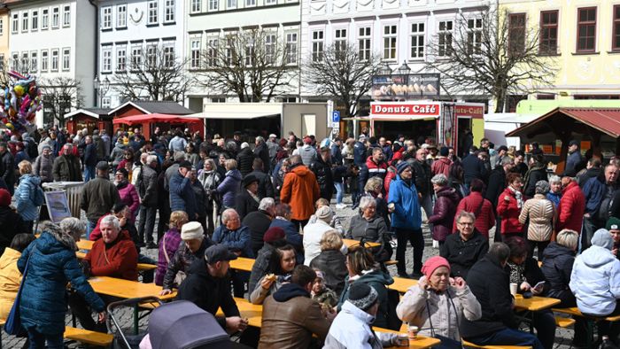 Putzen und Party: Hildburghausen startet in den Frühling