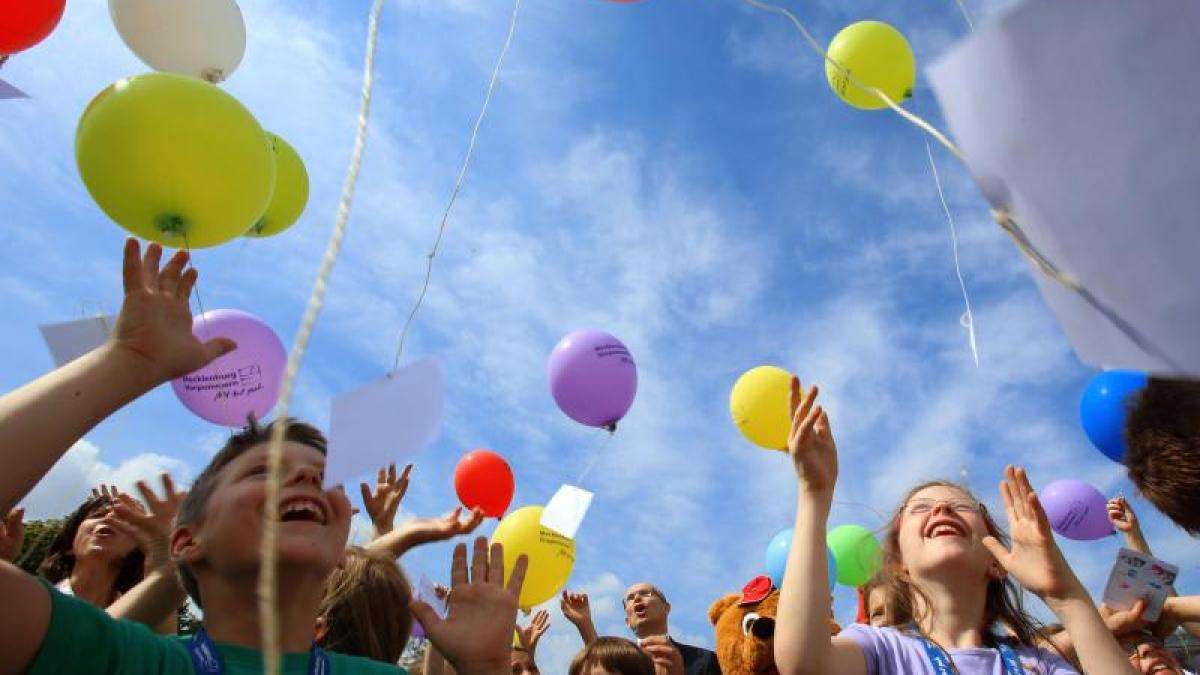 Thüringen: Linke will Kindertag in Thüringen zum Feiertag machen