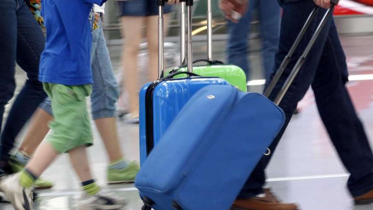 Thüringen: Koffer sorgt für verspäteten Abflug am Erfurter Flughafen