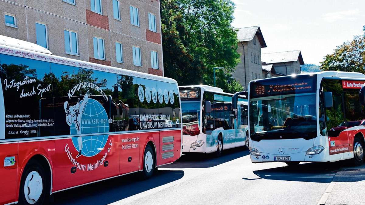 Meiningen: Landkreis will an den Busfahrpreisen drehen