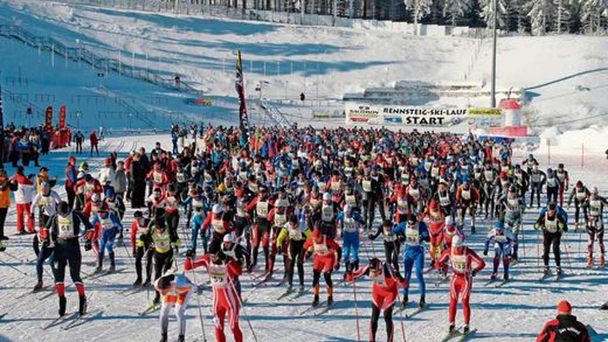 Regionalsport: Rennsteig-Skilauf lockt die Massen