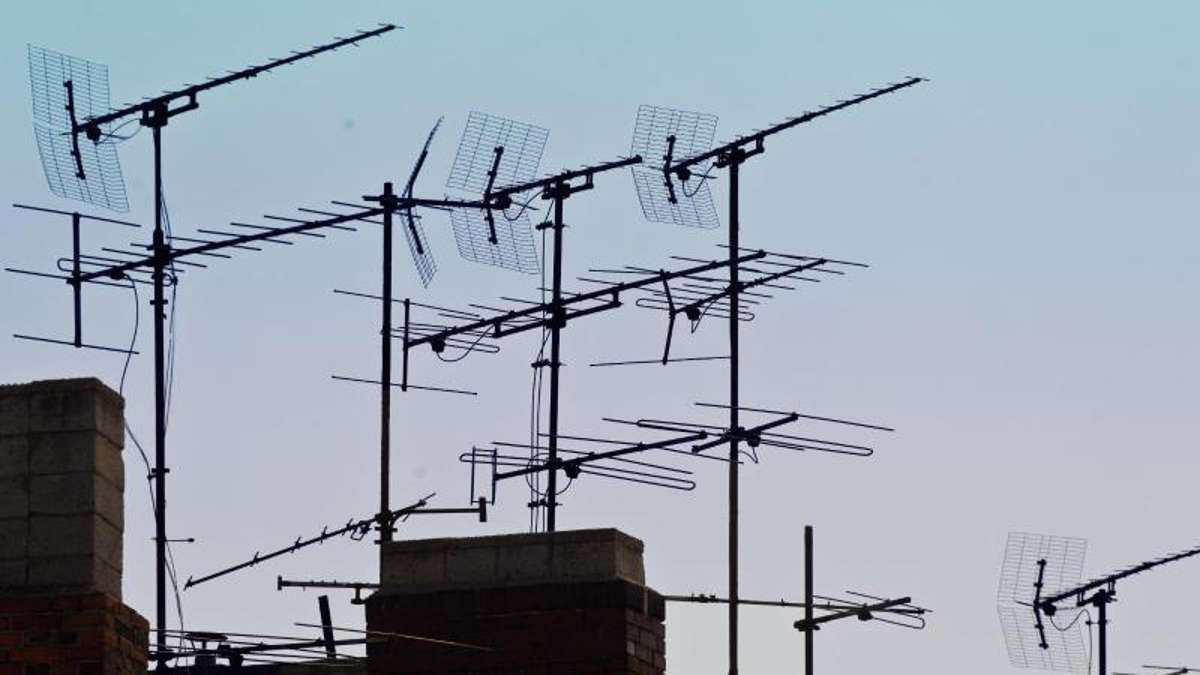 Wirtschaft: Bundesrat für Gebührenbefreiung von Antennengemeinschaften