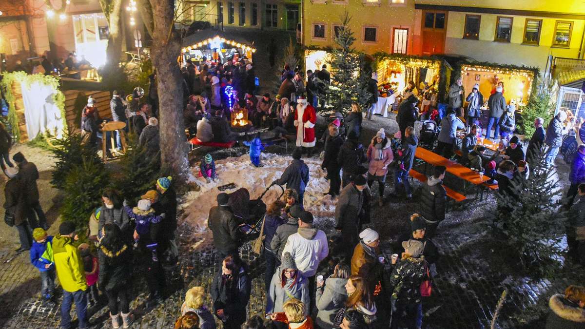 Weihnachtswald: Adventsfest auf dem Töpfemarkt