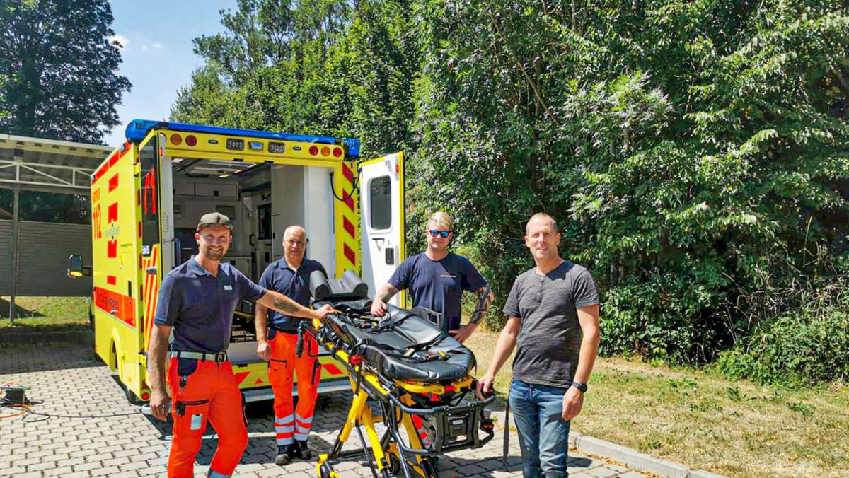Neues Fahrzeug in Sonneberg: Moderner Krankentransport auch für  lange Patienten