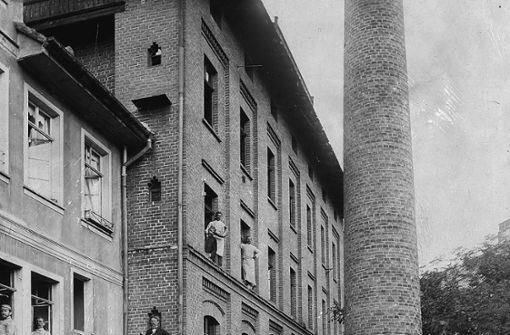 Die Schokoladenfabrik in der Kirchgasse 10 um 1896. Foto: Schlossmuseum