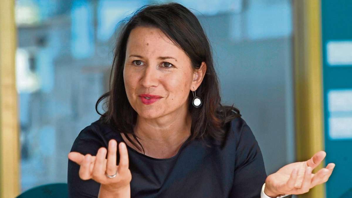 Thüringen: Klimaschutz: Thüringens Umweltministerin Anja Siegesmund im Interview