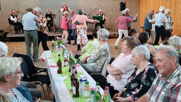 Mit Musik und Gesprächen: Altenfelds Senioren feierten Sommerfest