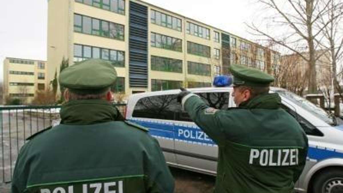 Thüringen: Droh-Mail kam aus der Bibliothek