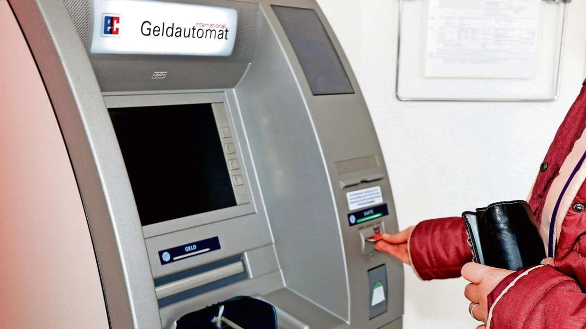 Fambach: Kein Bargeld mehr: Bankautomat der Sparkasse wird abgebaut