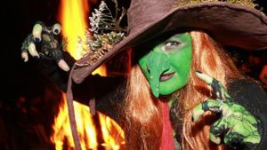 Zehntausende feiern die Walpurgisnacht im Harz