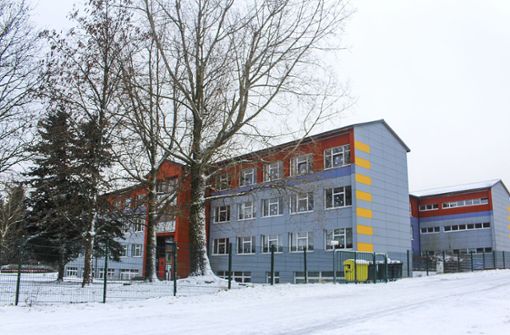 Drei bis vier Räume des Grundschulgebäudes nutzt die TGS für ihren Unterricht, weitere sechs Räume im benachbarten Gymnasium. Foto: Doris Hein