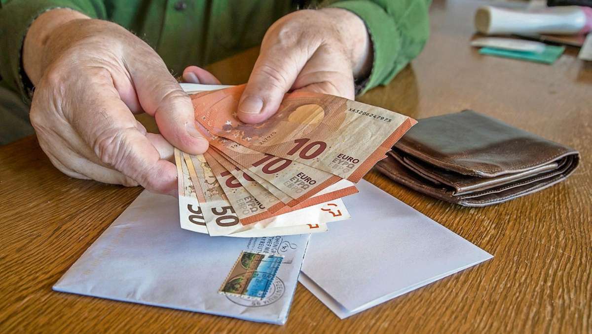 Suhl/ Zella-Mehlis: Suhlerin findet dicken Briefumschlag mit viel Bargeld