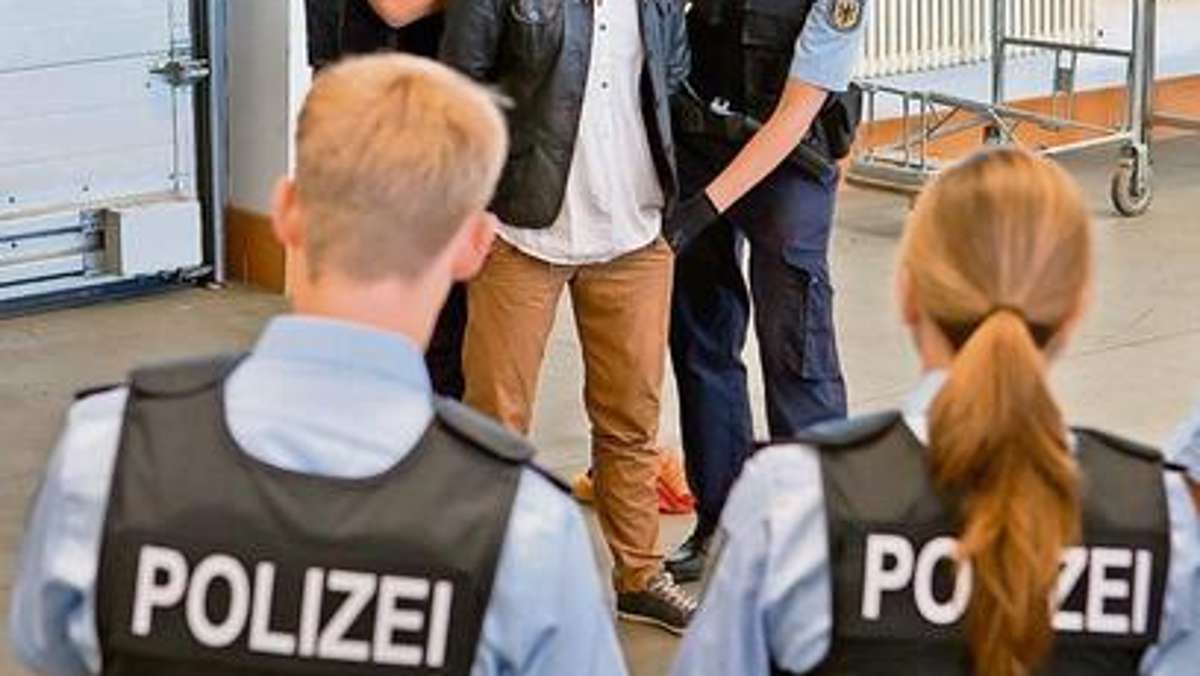 Thüringen: Ausziehen lassen ist Routine