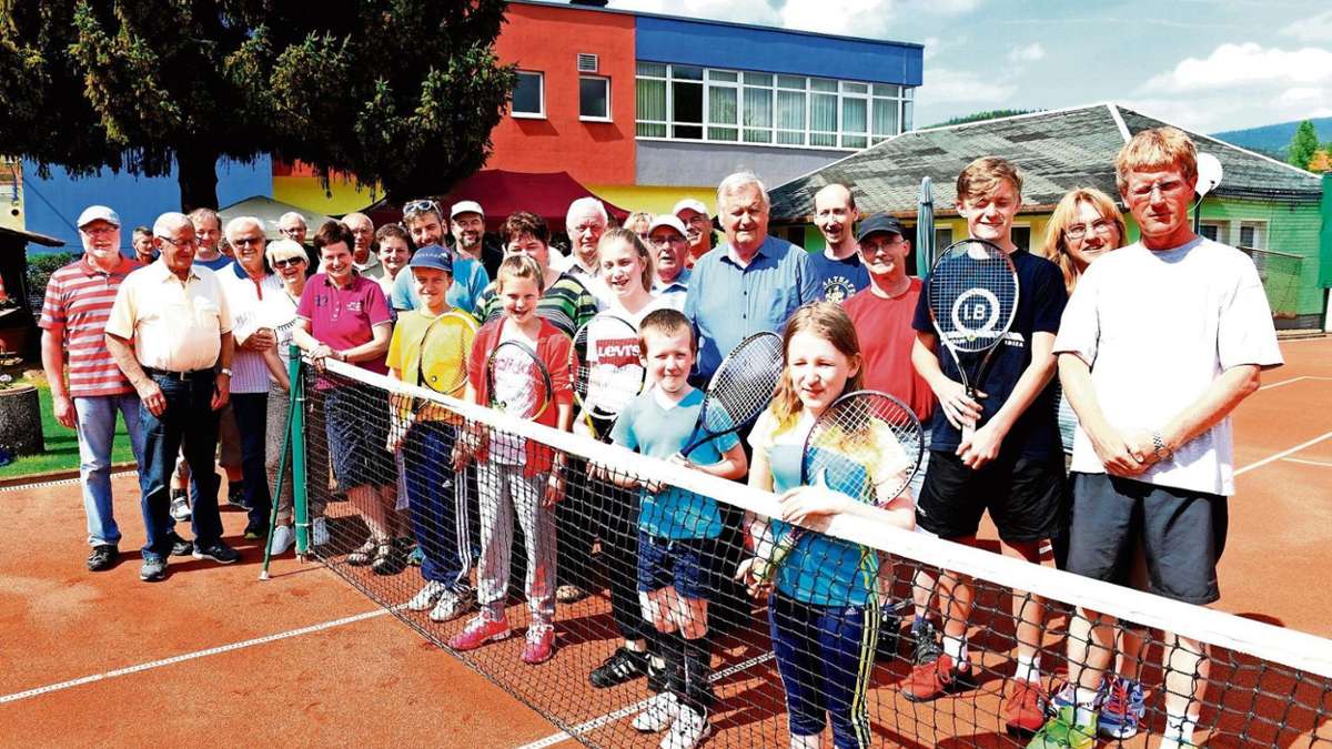 Zella-Mehlis: Tennis in Familie - Saisoneröffnung in Zella-Mehlis