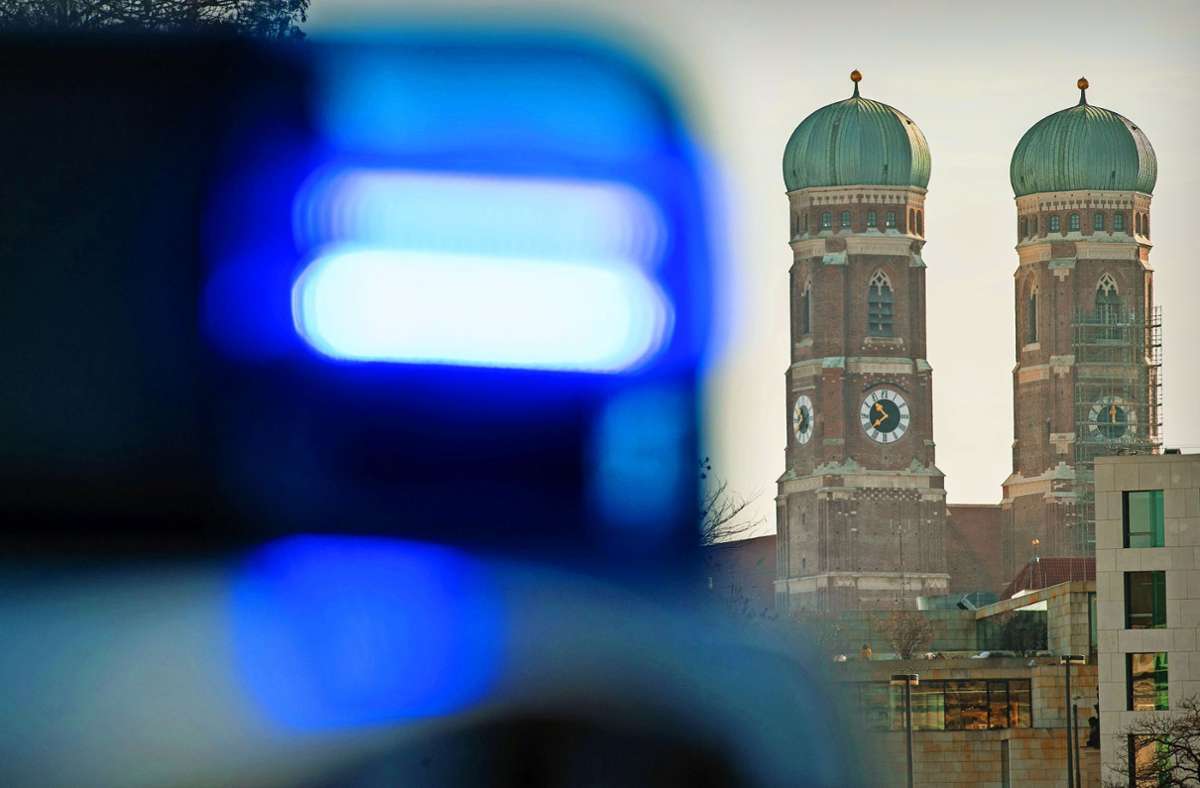 Auf Teilen der Münchner Polizei liegt seit Jahren ein schwerer Verdacht. Foto: dpa/Lino Mirgeler