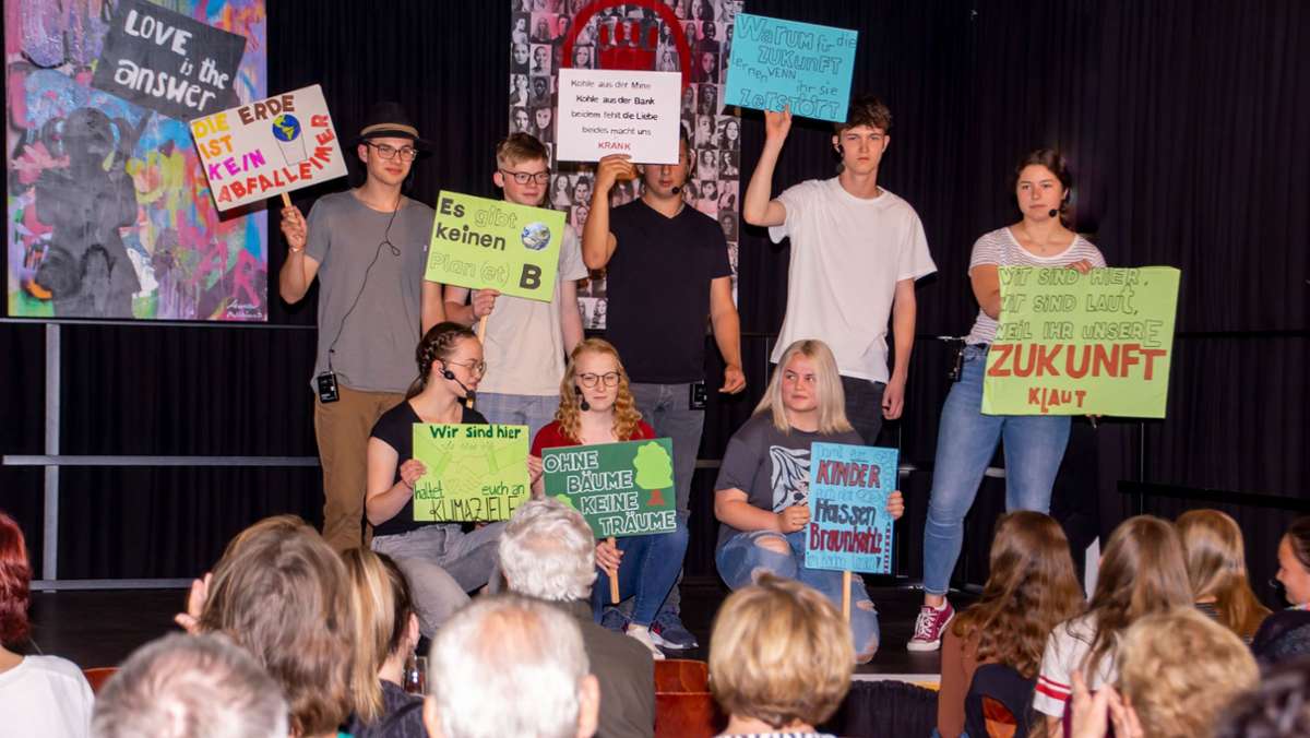 Rhön-Ulstertal-Schule Geisa: Endlich wieder auf der Bühne